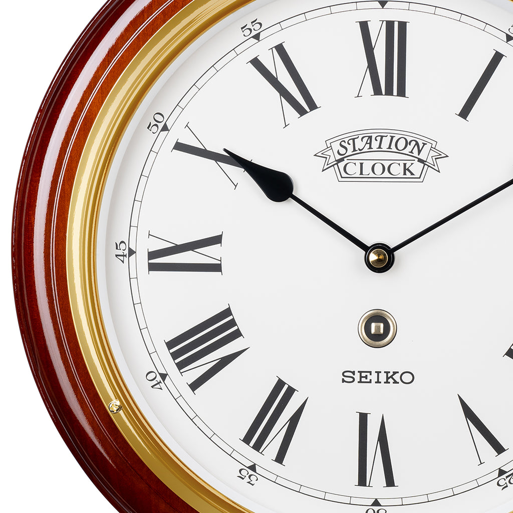 QXA143B Alder Wood Clock with Roman Numerals