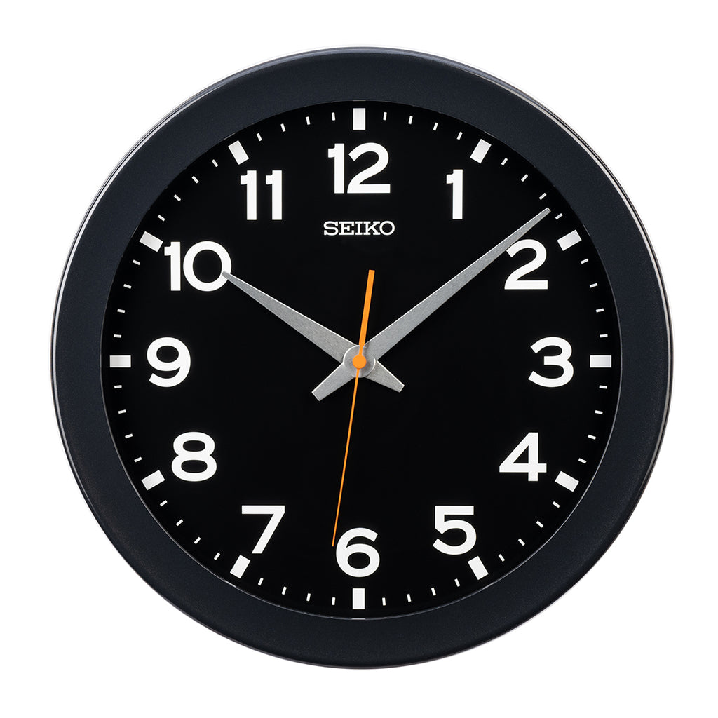 QXA835K Black Quiet Sweep Clock